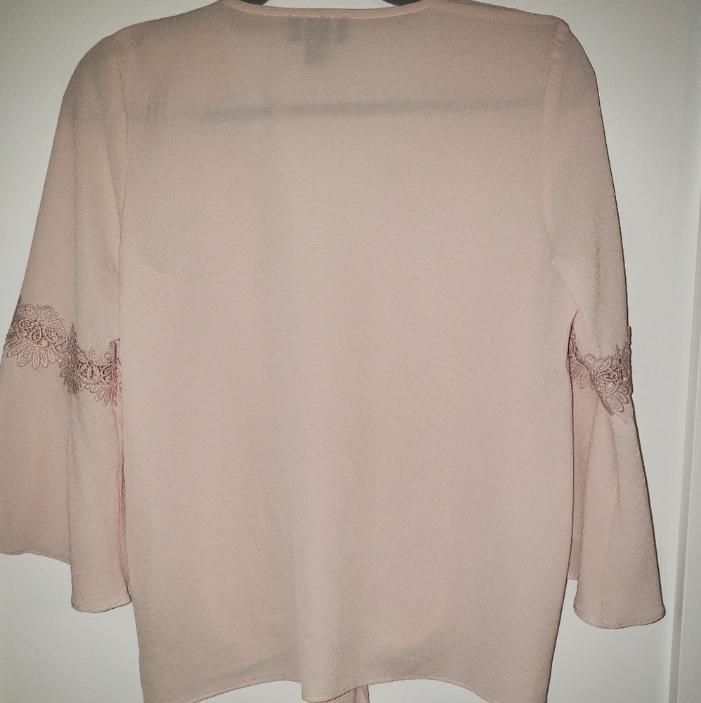 Pink blouse - Picture 2 of 2